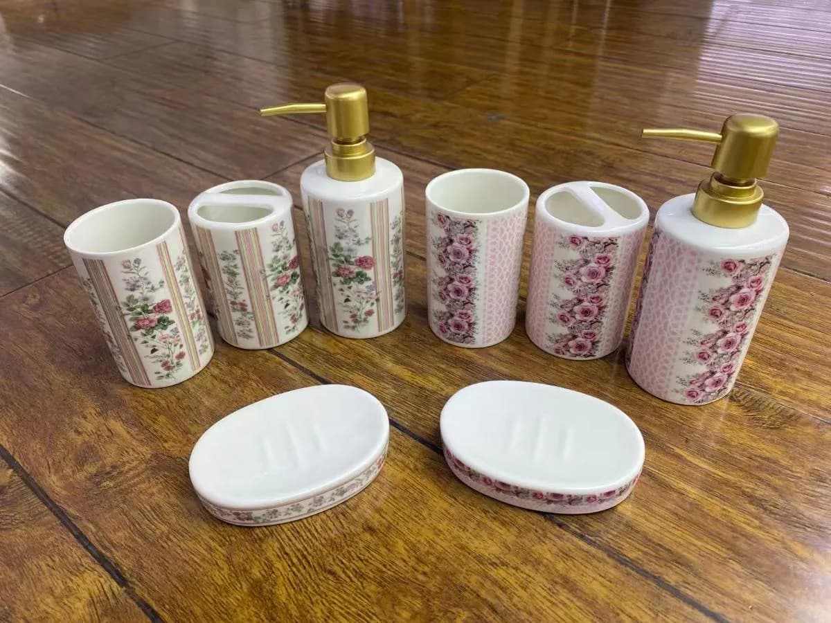 陶瓷卫浴四件套
(4 pcs)
