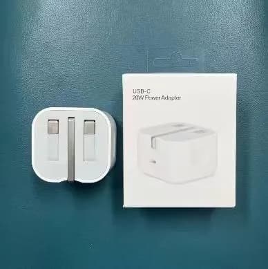 iPhone PD 35W
双 C口
(欧规)