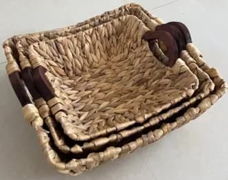 套三圆形木把浅盘