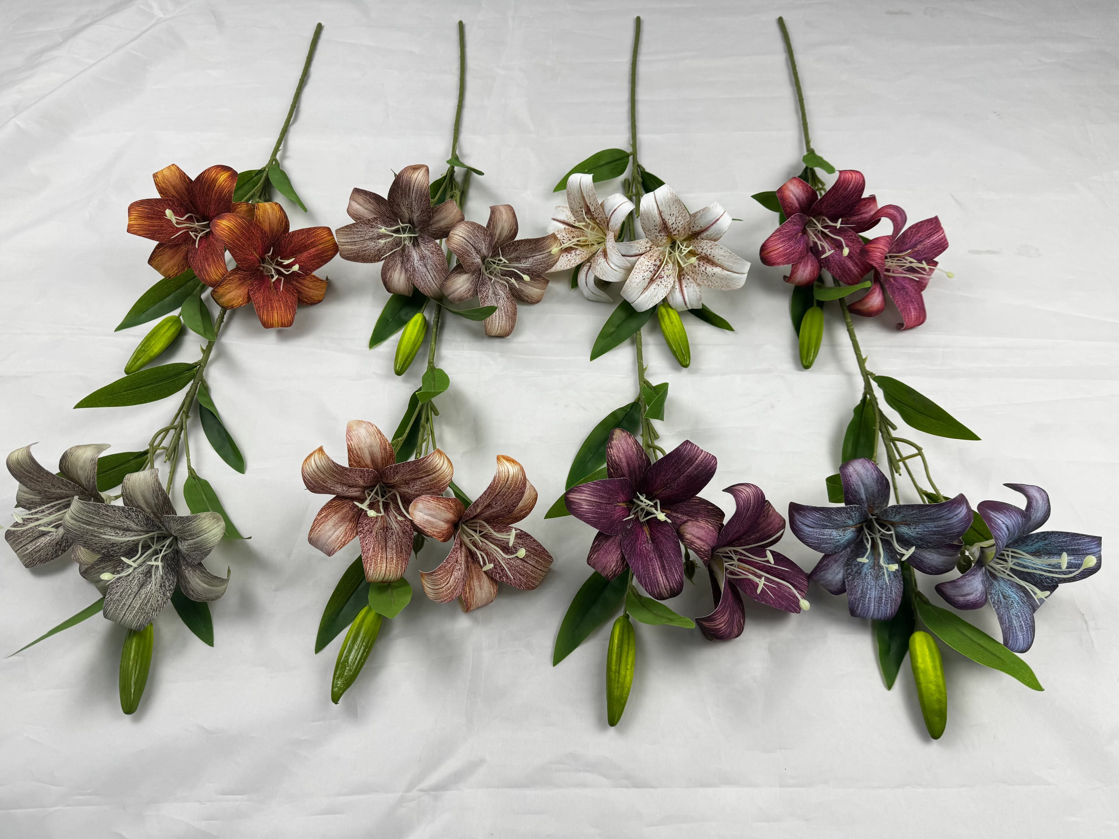 2花2蕾油画小皮百合