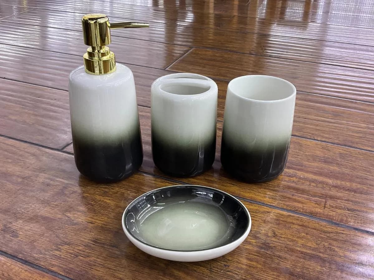 陶瓷马桶刷 (bathroom brush)