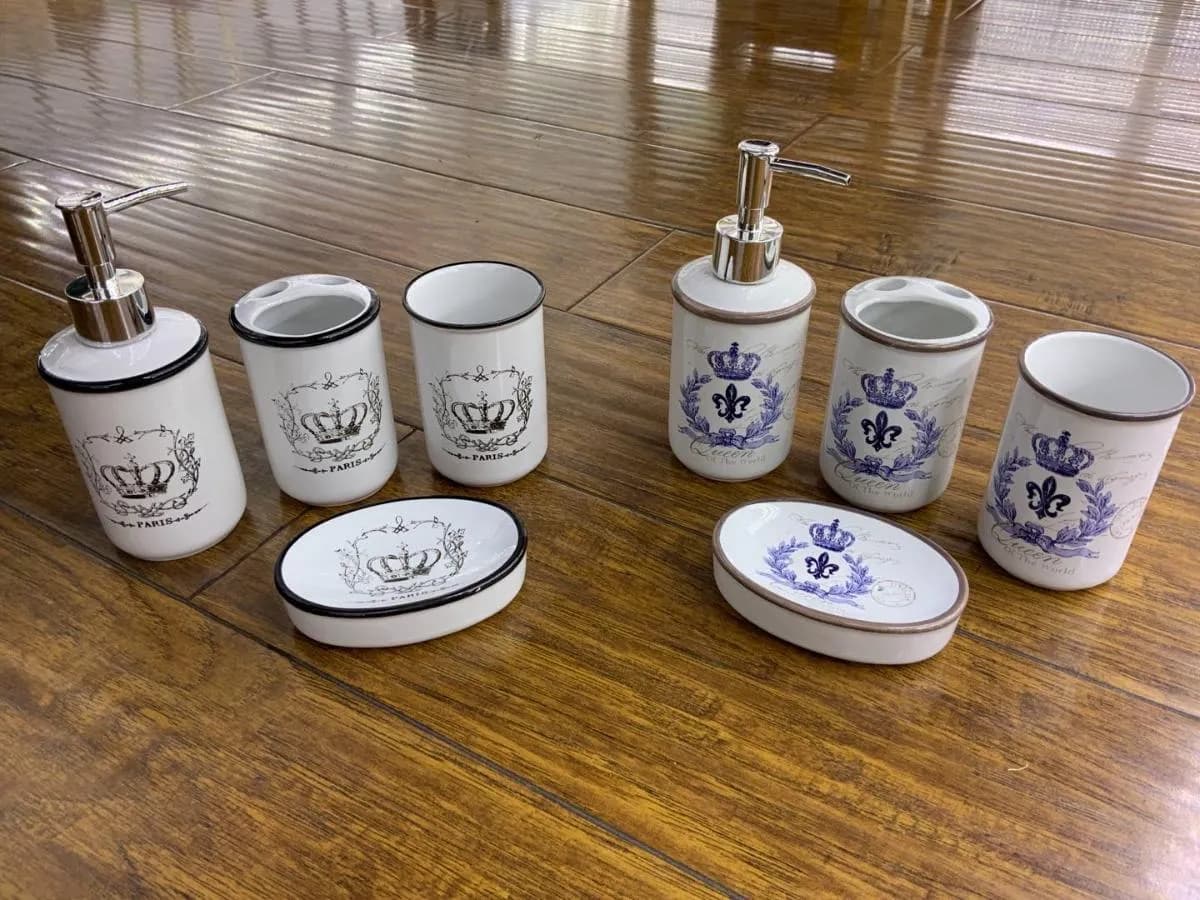 陶瓷卫浴四件套 (4 pcs)