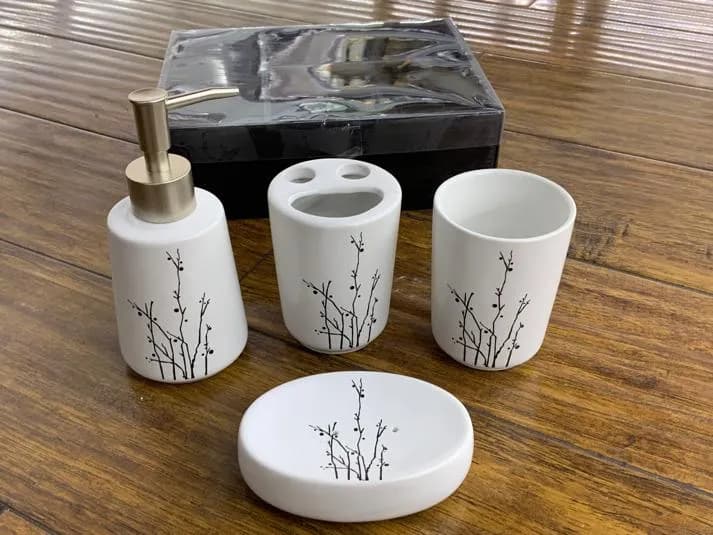 陶瓷卫浴四件套 (4 pcs)