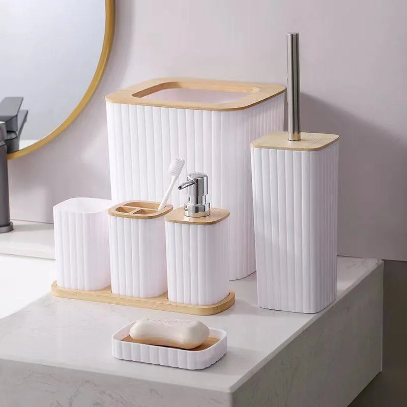 8件套 8PCS set 皂液瓶牙刷架 肥皂盒 垃圾桶马桶刷 竹底托 口杯 纸巾盒soap dispenser+Toothbrush holder+pallet+ brush
holder+ dustbin+SOAP