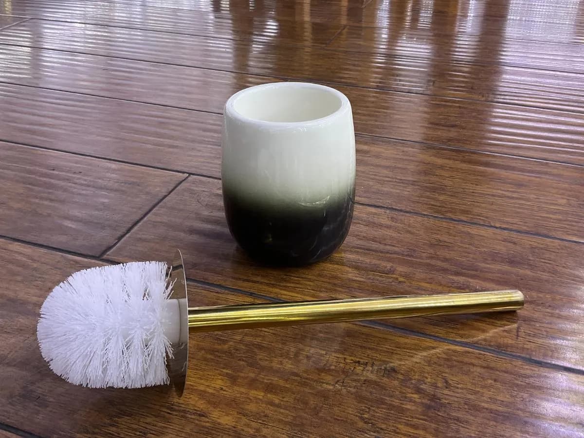 陶瓷卫浴四件套 (4 pcs)