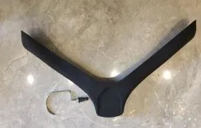 008插勾男士橡塑44cm
衣架