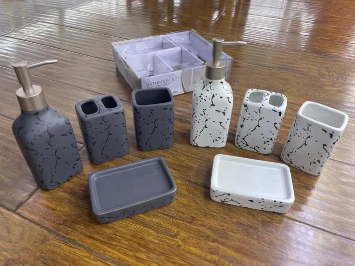 陶瓷卫浴四件套 (4 pcs)