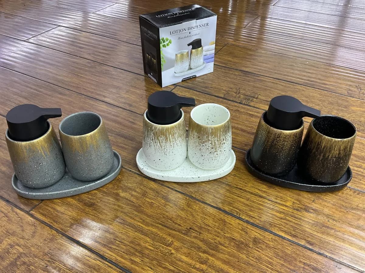 陶瓷卫浴四件套 (4 pcs)
