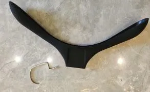 806男士橡塑
衣架